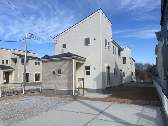 【前面道路含む現地写真】 | 寄居町露梨子　Livele Garden.s　新築戸建　全8棟　5号棟