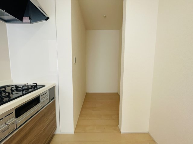 【内装】 | 寄居町露梨子　Livele Garden.s　新築戸建　全8棟　5号棟 | キッチン収納