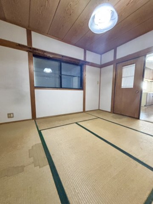 【和室】 | 旭区赤川３丁目中古戸建 | 和室（約8.0帖）：LDKと一続きの和室です。