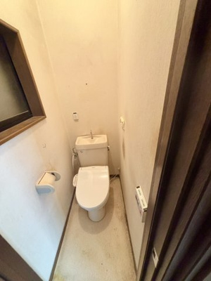 【トイレ】 | 旭区赤川３丁目中古戸建 | トイレは1階・2階の合計2ヶ所にございます！