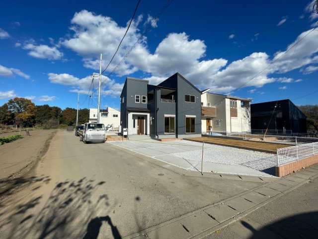 【前面道路含む現地写真】 | 寄居町露梨子　Livele Garden.s　新築戸建　全8棟　6号棟