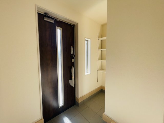 【玄関】 | 寄居町露梨子　Livele Garden.s　新築戸建　全8棟　6号棟