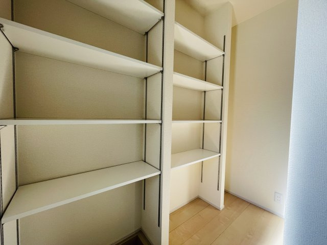 【内装】 | 寄居町露梨子　Livele Garden.s　新築戸建　全8棟　6号棟 | 玄関収納