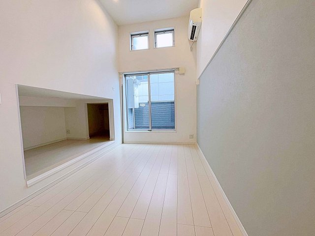 【居間・リビング】 | Bleu Ciel 千竈通【名古屋市賃貸・ペット可】