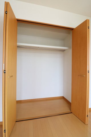 アーニスト新合川の収納