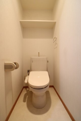 アーニスト新合川のトイレ