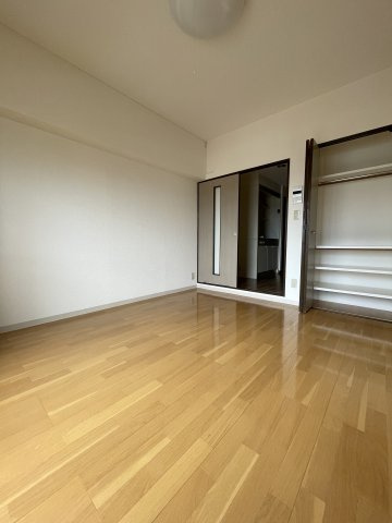 ケイズキューブの居間・リビング|こちらの居間で趣味の時間をお楽しみください