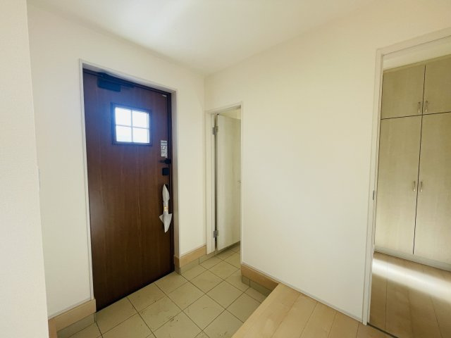 【玄関】 | 寄居町露梨子　Livele Garden.s　新築戸建　全8棟　7号棟