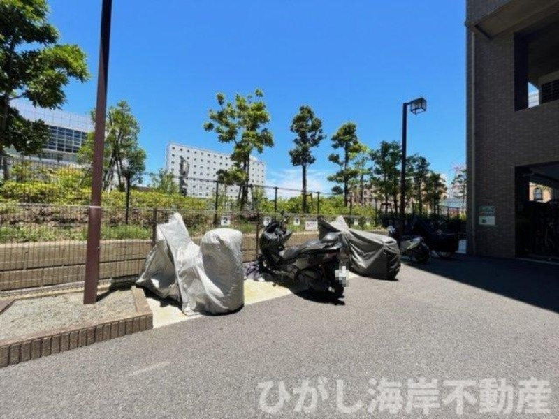 サーパス茅ヶ崎第2の駐車場|バイク置場
