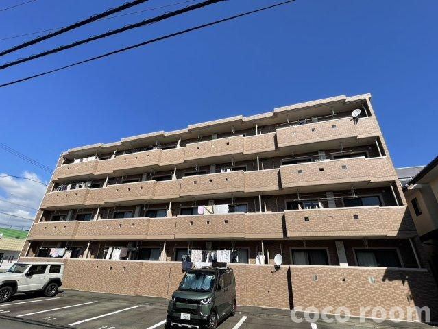 アムール高田の外観