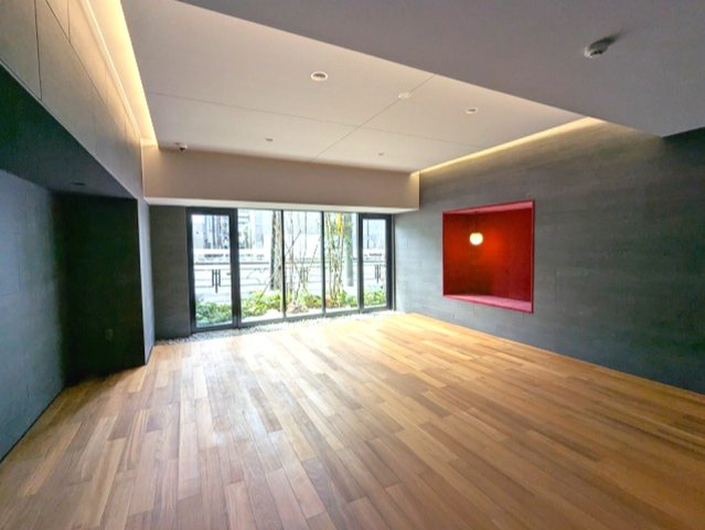 ONE ROOF RESIDENCE台東根岸の設備|瀟洒なロビー