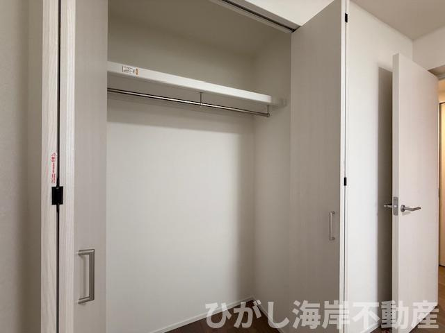 パシフィックガーデン茅ヶ崎A棟の収納|新規リフォーム完了！　各居室　収納スペース付き