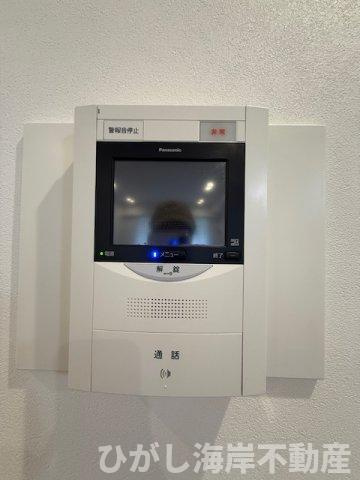 パシフィックガーデン茅ヶ崎A棟のセキュリティ|新規リフォーム完了！　TVモニター付きインターフォン