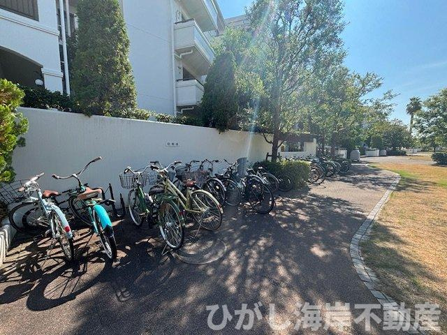パシフィックガーデン茅ヶ崎A棟の駐輪場|敷地内駐輪場