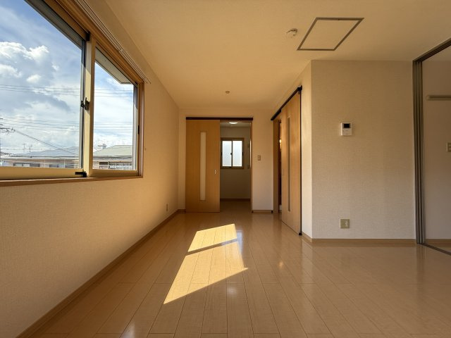 アペルトコートBの居間・リビング