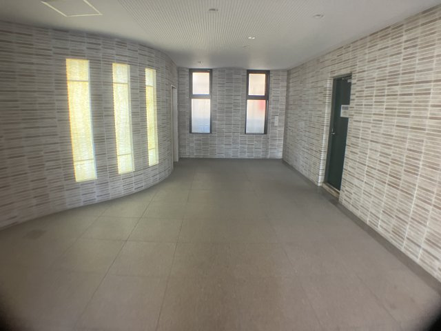 ソレイユ南与野のロビー