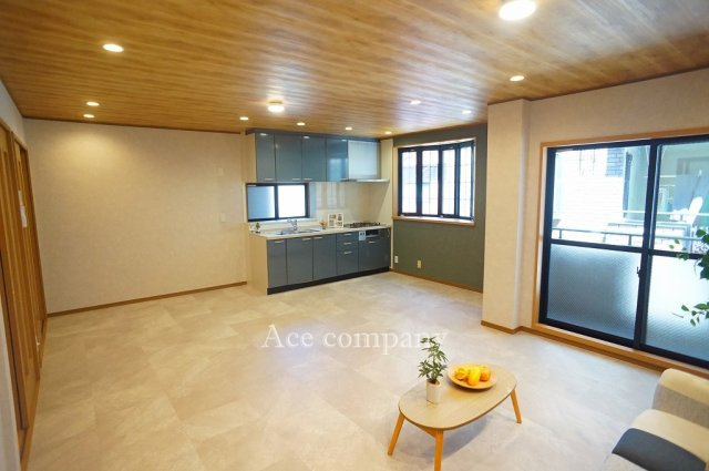 【居間・リビング】 | 生野区巽中2丁目 | 【LDK：17.7帖】