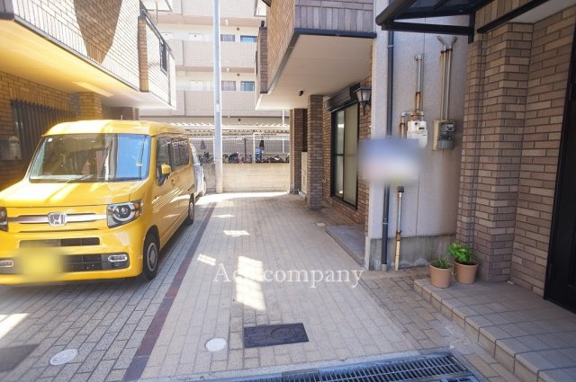 【駐車場】 | 生野区巽中2丁目 | 駐車2台可能です♪（※縦列、車種によります）
