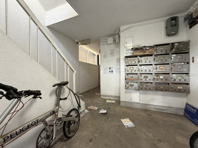 パークサイド矢田のエントランス