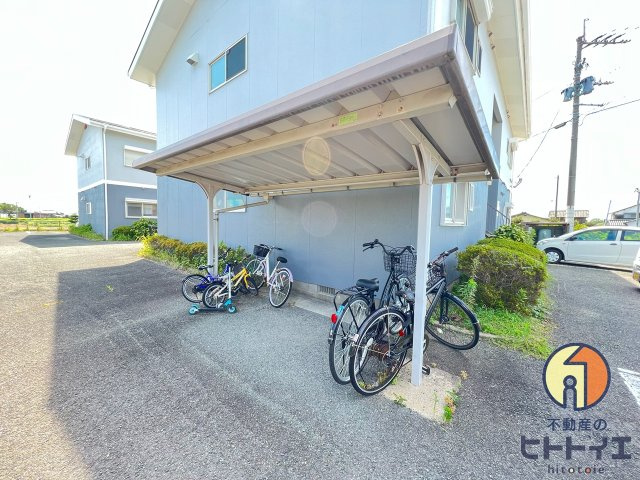 エバーグリーンのその他共用部分|駐輪場です