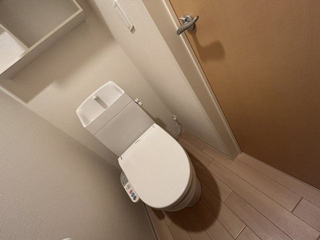 前橋市朝倉町のアパートのトイレ