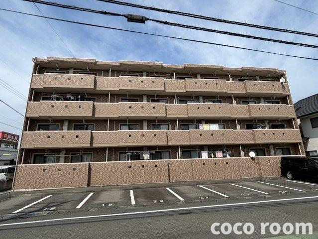 アムール高田の外観