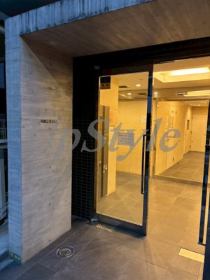 【エントランス】 | ヴィーダ文京本郷