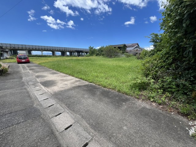 川田町西土地の外観