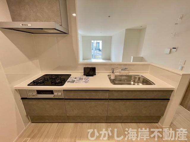 平塚市幸町　新築戸建のキッチン|システムキッチン