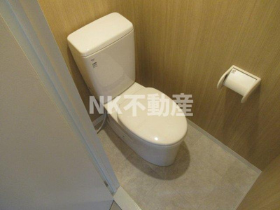 【トイレ】 | エイシン長栄寺ビル（河内永和賃貸） | 落ち着いた色調のトイレです
