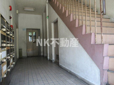 【エントランス】 | エイシン長栄寺ビル（河内永和賃貸） | 建物の内部です