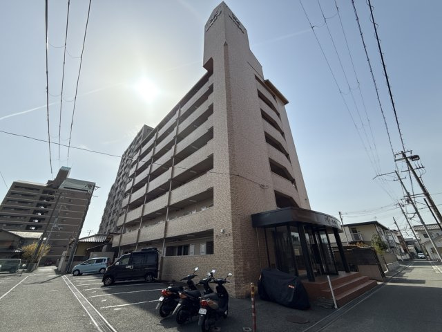 ジュネス野里の外観