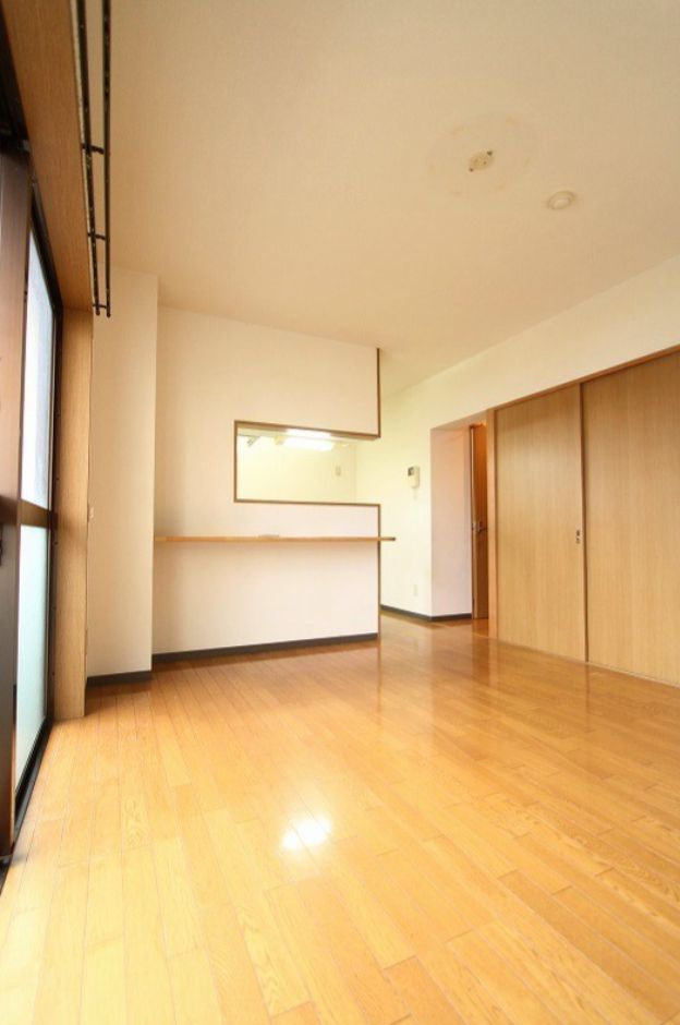 オリオンスクエアの居間・リビング