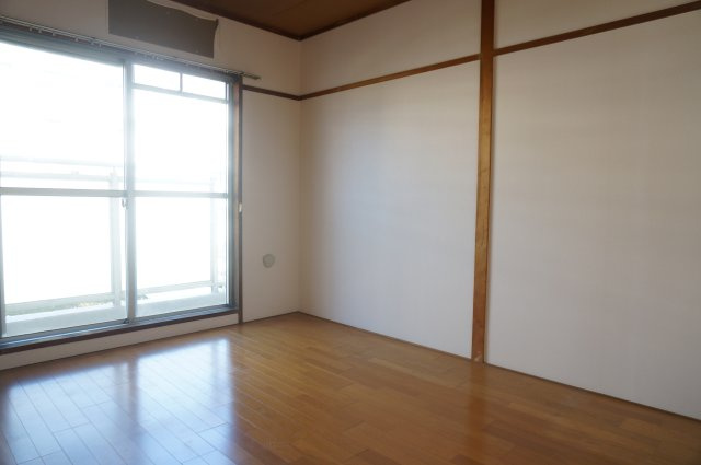 横尾１団地68号棟の洋室|洋室約６帖