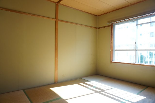 横尾１団地68号棟の和室|和室約6帖