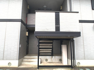  | コーポ・リッチモンド A | 共用階段