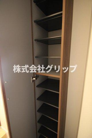 クレヴィスタ阪東橋の収納