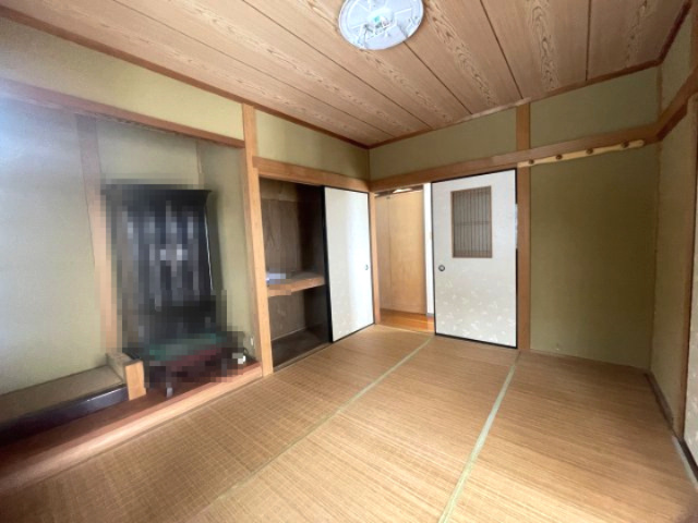 大津市南小松中古戸建の和室