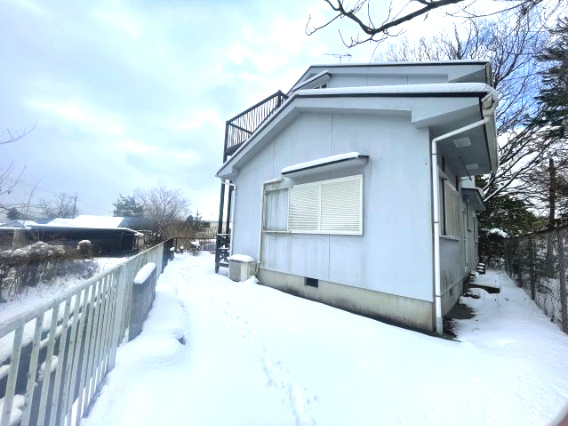 大津市南小松中古戸建の外観