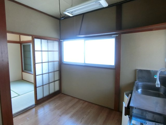 外松荘のキッチン
