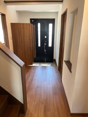 桜が丘東一丁目戸建ての玄関