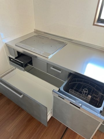 桜が丘東一丁目戸建てのキッチン