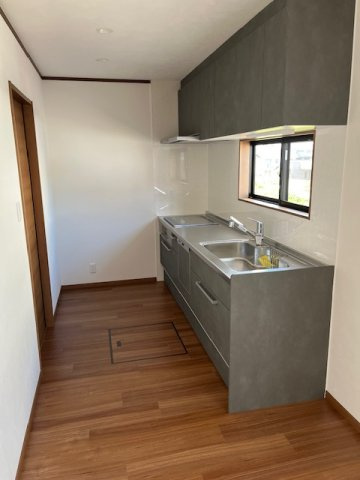 桜が丘東一丁目戸建てのキッチン