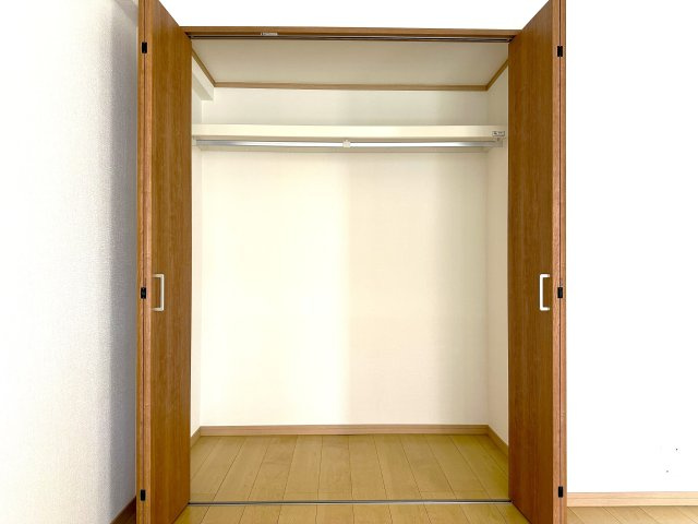 サンレイ天神橋の収納|住まいの“使いやすさ”を高める収納スペース。暮らしにフィットするサイズと配置で、片付けのストレスを軽減します。