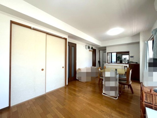 【居間・リビング】 | ■新規専任物件■藤和ライブタウン茨木南春日丘３番館