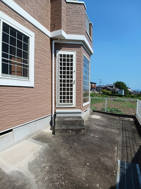 フリーデ　Ｍ＆Ｋの庭