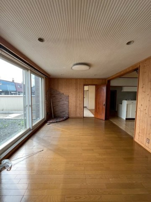 【居間・リビング】 | 網走郡美幌町中古住宅