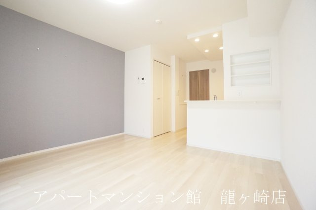 エスタシオンの居間・リビング