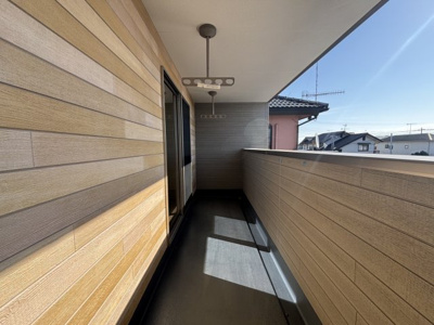 【バルコニー】