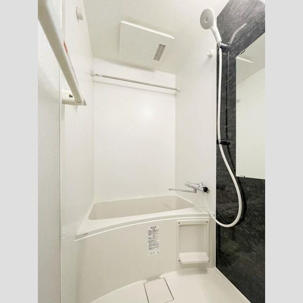 S-RESIDENCE小阪azureの浴室